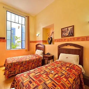 La Alhondiga Hotel